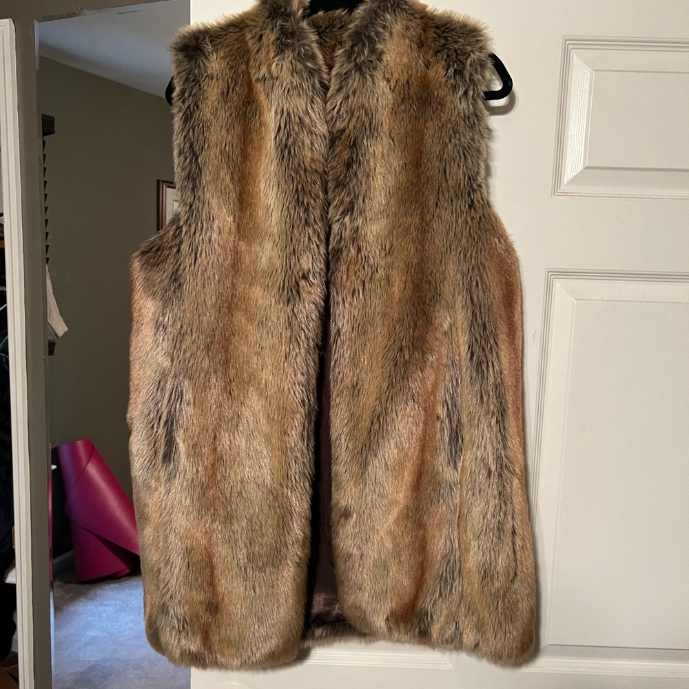 Faux fur vest